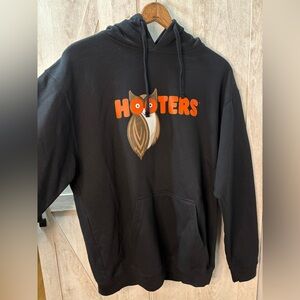 Vintage Hooters Logo Hoodie – Size L Black and Orange Owl